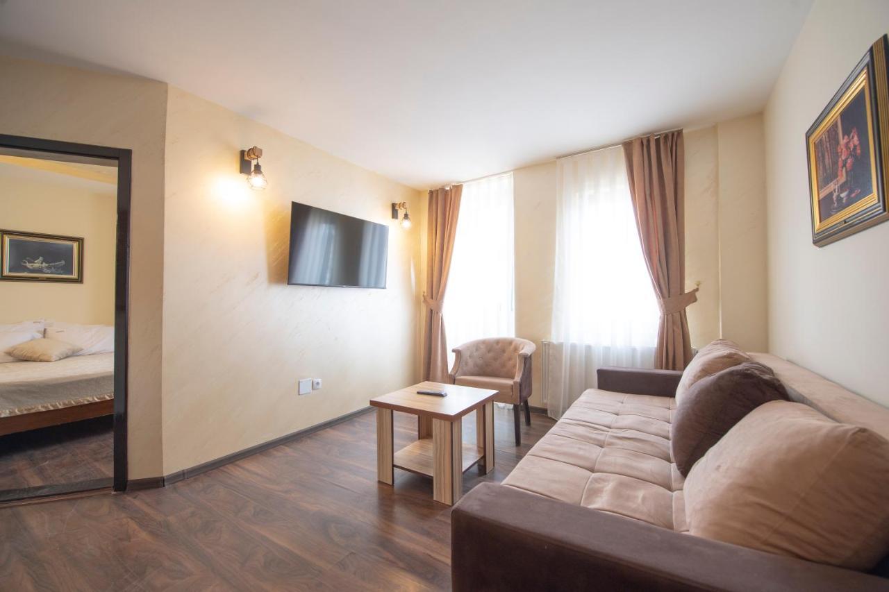 Club Satelit Zlatibor Hotel Kültér fotó