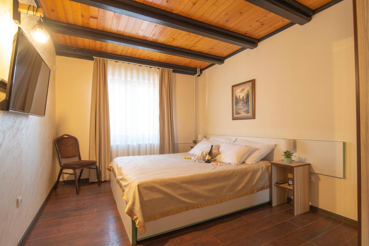 Club Satelit Zlatibor Hotel Kültér fotó