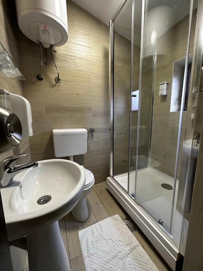 Club Satelit Zlatibor Hotel Kültér fotó